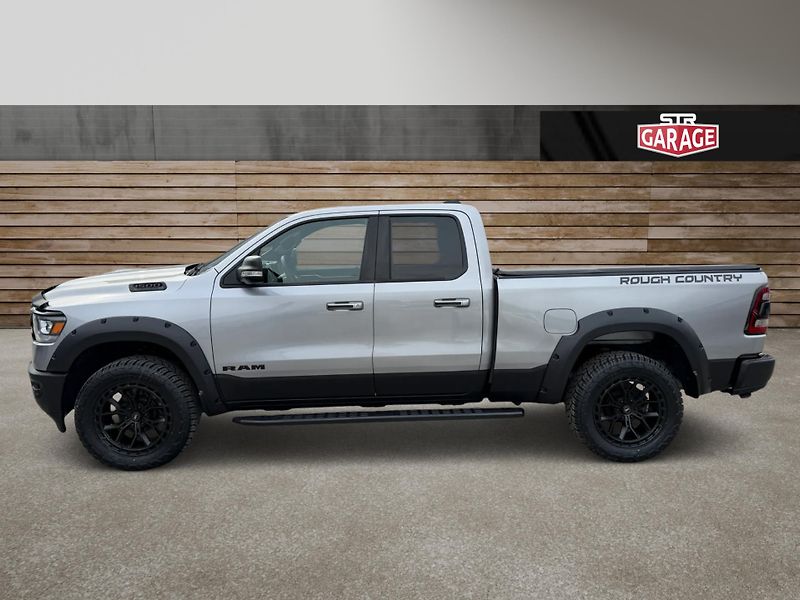 Dodge RAM (2019) +OFFROAD PAKET+ROUGH COUNTRY+ - fotka 6 z 22