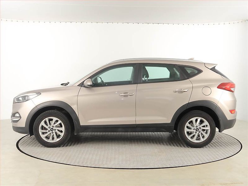 Hyundai Tucson (2018) 1.6 GDI, Navi, Tempomat - fotka 3 z 18