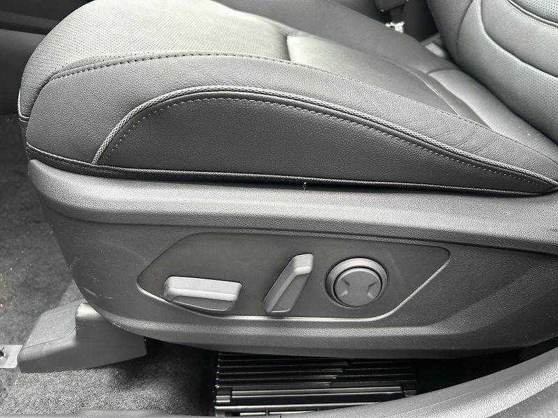 Hyundai Tucson 25 1,6 T-GDI MT PREMIUM LUXURY - fotka 21 z 39