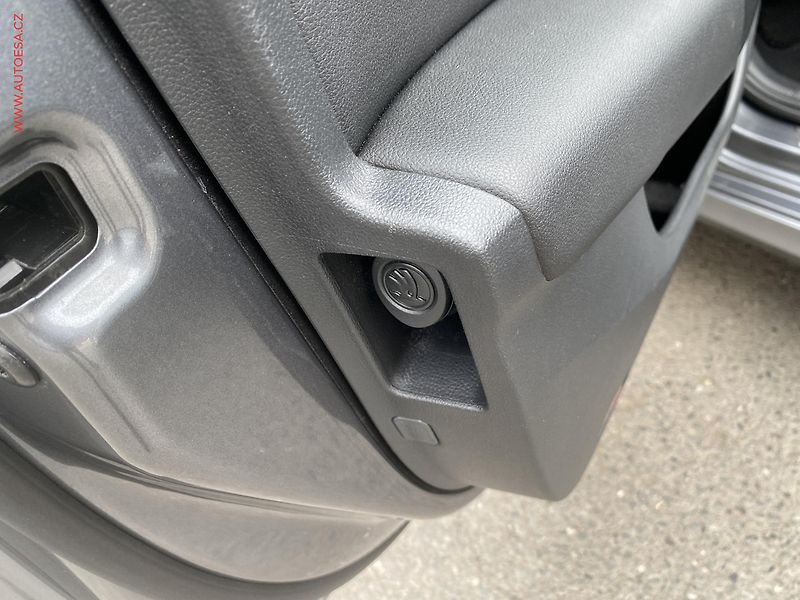 Škoda Octavia (2021) 2.0 TDi, ČR, Style, DSG. LED - fotka 13 z 21