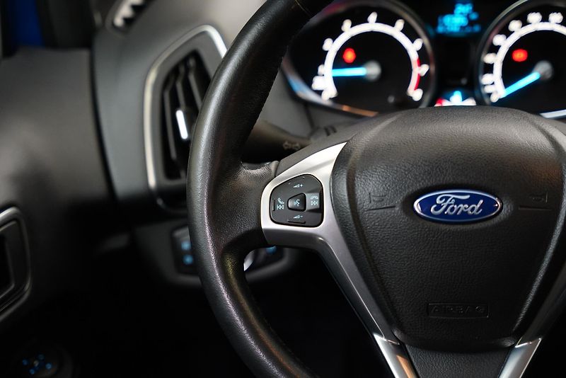 Ford B-MAX - fotka 15 z 26
