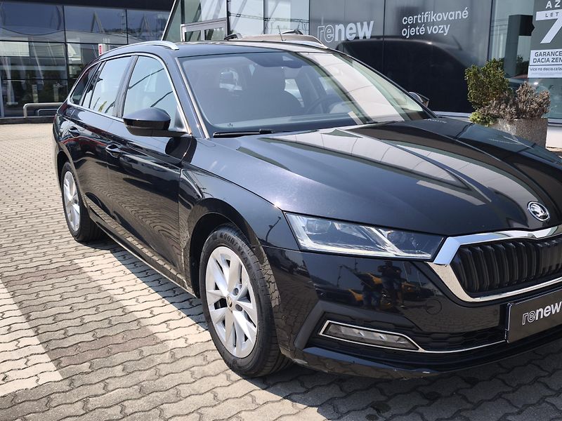 Škoda Octavia 2021 ČR 2.0 TDI DSG STYLE - fotka 19 z 31
