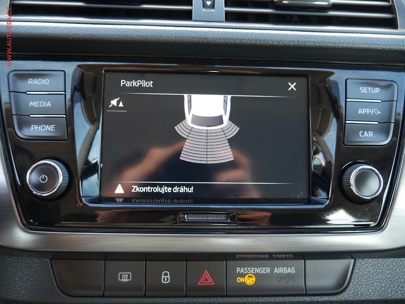 Škoda Fabia (2021) 1.0 TSi, ČR, Style, LED - fotka 13 z 18