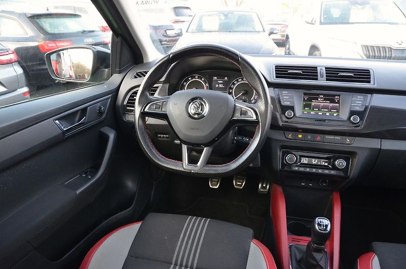 Škoda Fabia (2018) Monte Carlo 1.0 TSi PANORAMA - fotka 16 z 37