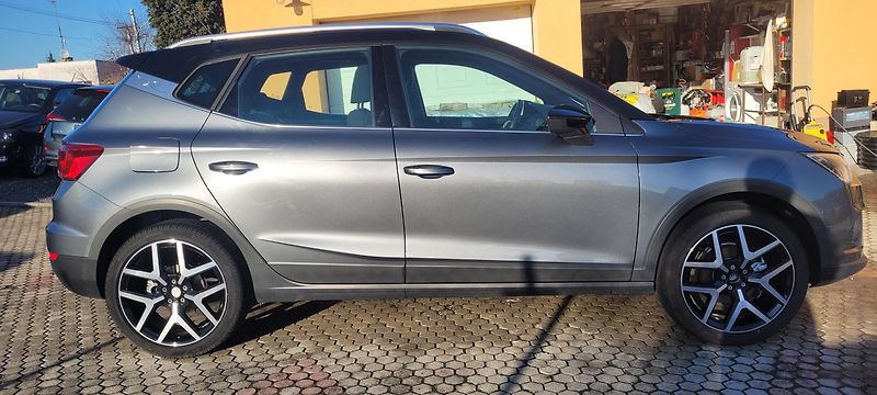 Seat Arona (2018) FR 1,5TSi 110kW benzín - fotka 4 z 47