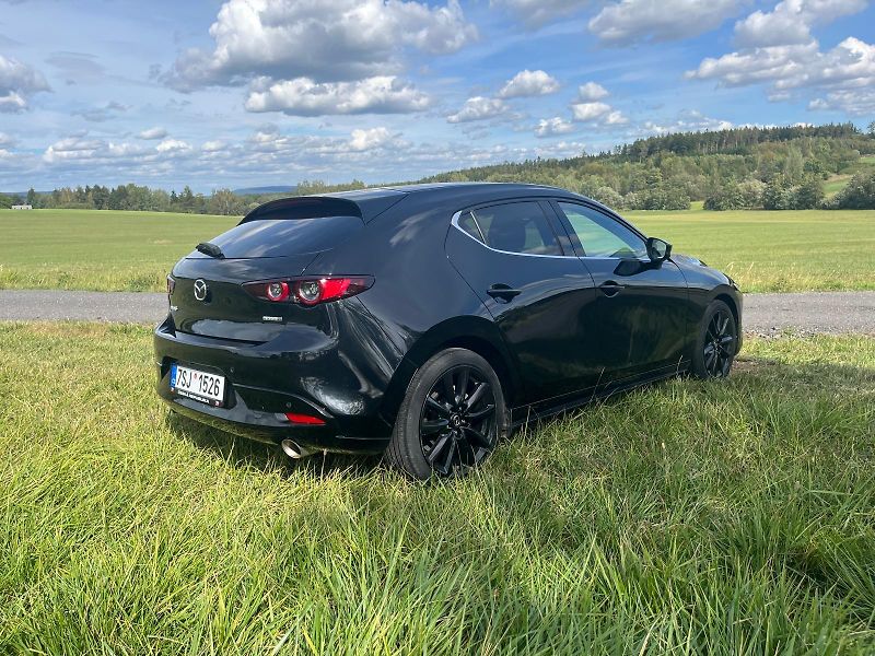 Mazda 3 (2021) Mazda 3 2.0 e-Skyactiv X 186 k - fotka 3 z 11