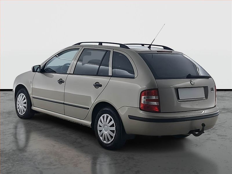 Škoda Fabia (2005) 1.2 12V, Tažné, v provozu - fotka 4 z 15