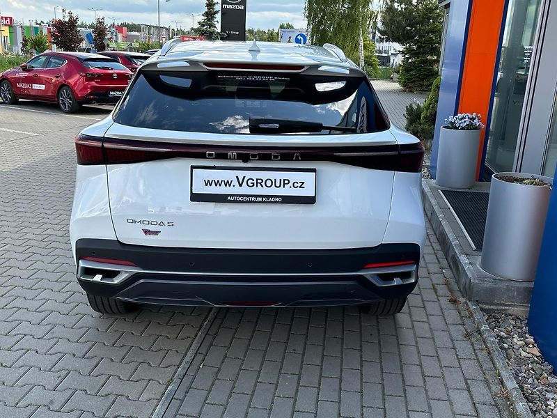 Omoda 5 (2026) Comfort 1.6 108kW - fotka 14 z 22