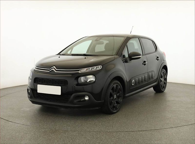 Citroën C3 (2018) 1.2 PureTech, ČR,1.maj - fotka 2 z 14