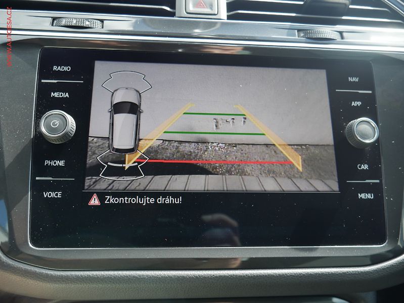 Volkswagen Tiguan (2021) 1.5 TSi, 1.maj,ČR, Life, LED - fotka 21 z 26