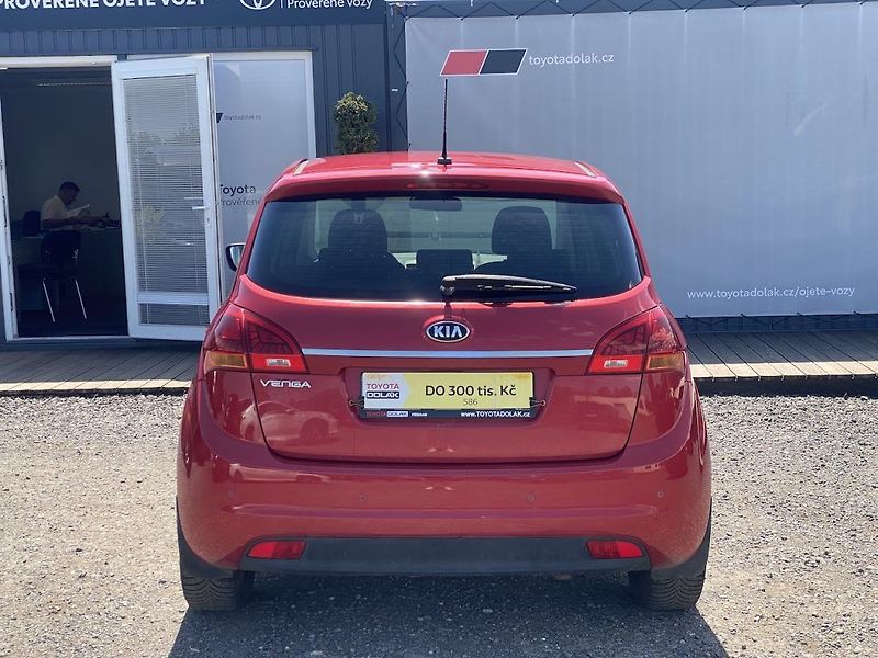 Kia Venga 1.6i, ČR-1m, 2x kola, manual - fotka 6 z 14