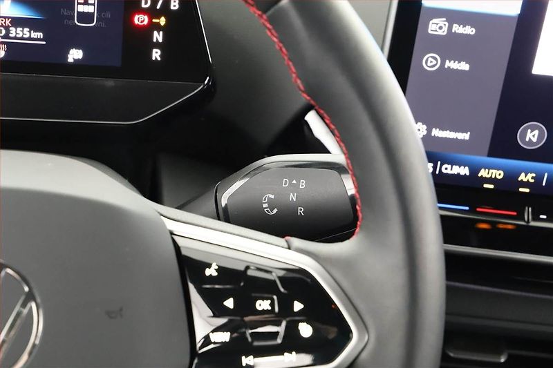 Volkswagen ID.5 (2025) GTX (82 kWh), SoH 99% - fotka 10 z 25