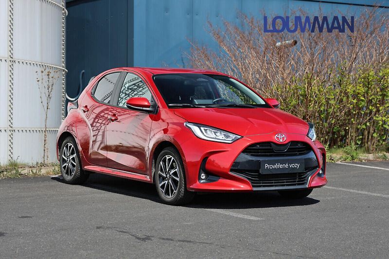 Toyota Yaris AT STYLE - fotka 16 z 19