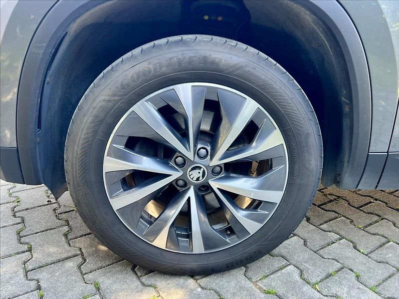 Škoda Kodiaq 2,0 TSi DSG 4X4 STYLE webasto - fotka 41 z 45