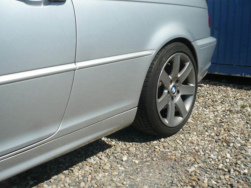 BMW Řada 3 E46 328i 142Kw Klima - fotka 5 z 34