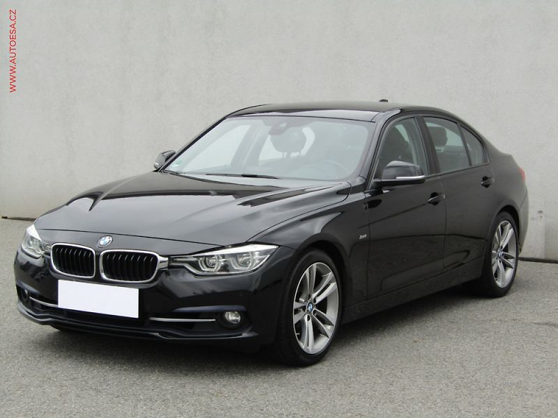 BMW Řada 3 (2018) 1.5 i, 2.maj,ČR, servis - fotka 3 z 3