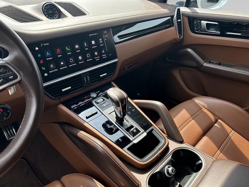 Porsche Cayenne GTS - fotka 20 z 30