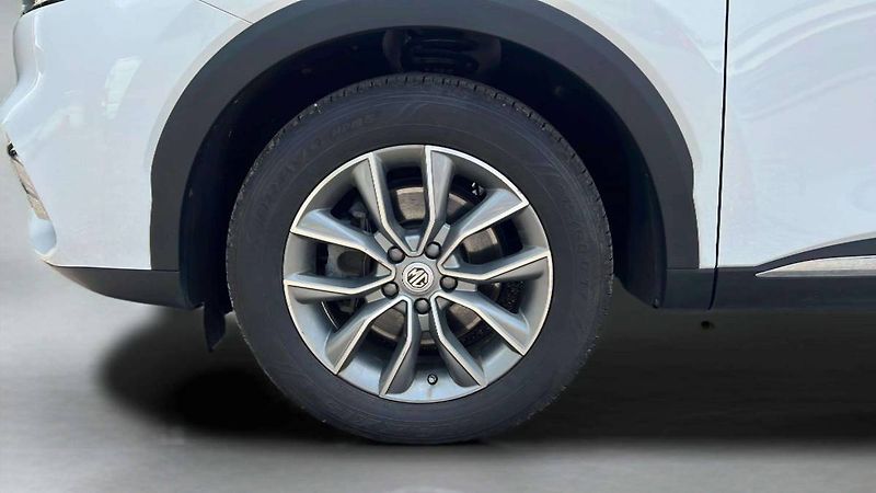 MG HS Emotion 1.5 T-GDI MT6 (119kW)/ - fotka 34 z 37