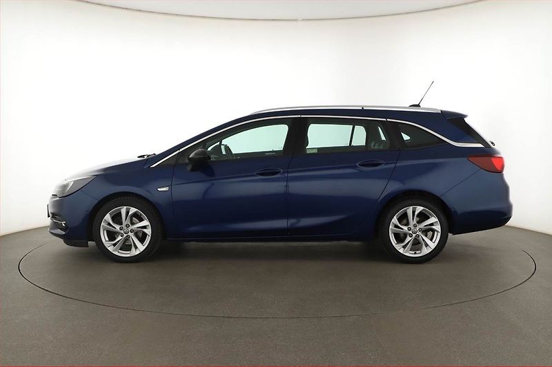 Opel Astra (2021) Elegance 1.5 CDTI, ČR,1.maj - fotka 3 z 14