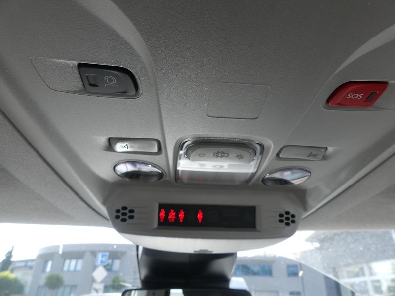 Citroën Berlingo (2026) XL PLUS PROFI Petrol 110k MAN - fotka 17 z 20
