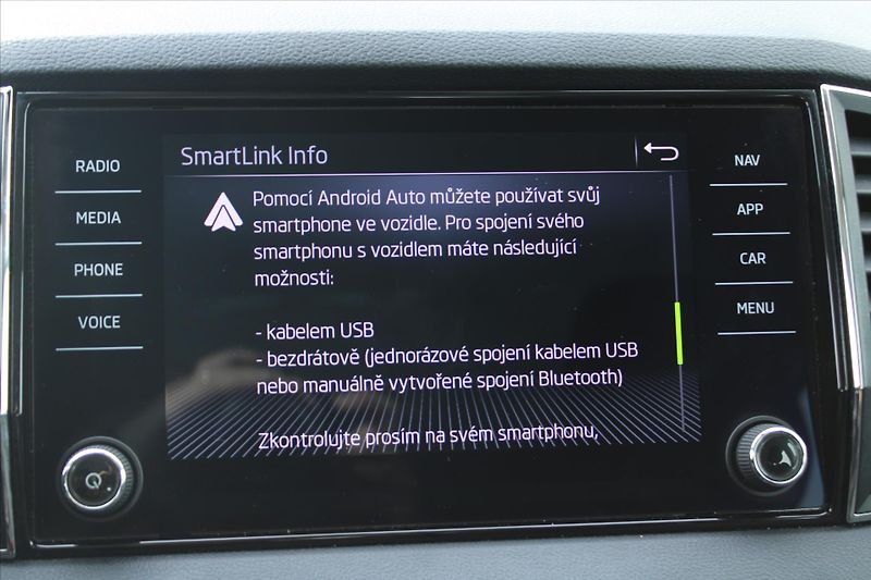 Škoda Karoq 2.0TDI 85kW AMBITION 1.MAJ. ČR - fotka 26 z 28