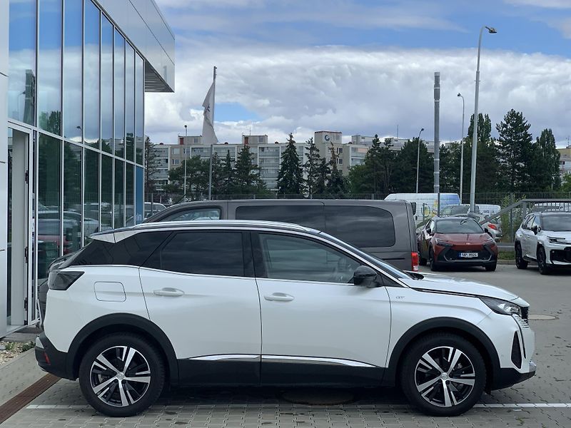 Peugeot 3008 GT 1.5 BlueHDi 96kW AT8 - fotka 10 z 29