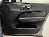 Volvo XC60 B4 AWD R-DESIGN AUT CZ - náhled 45