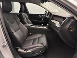 Volvo XC60 B5 AWD PLUS DARK CZ 1.maj - náhled 22