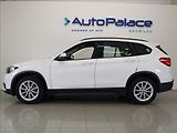 BMW X1 2,0 18d xDrive 115tkm.2.maj.ČR - náhled 4