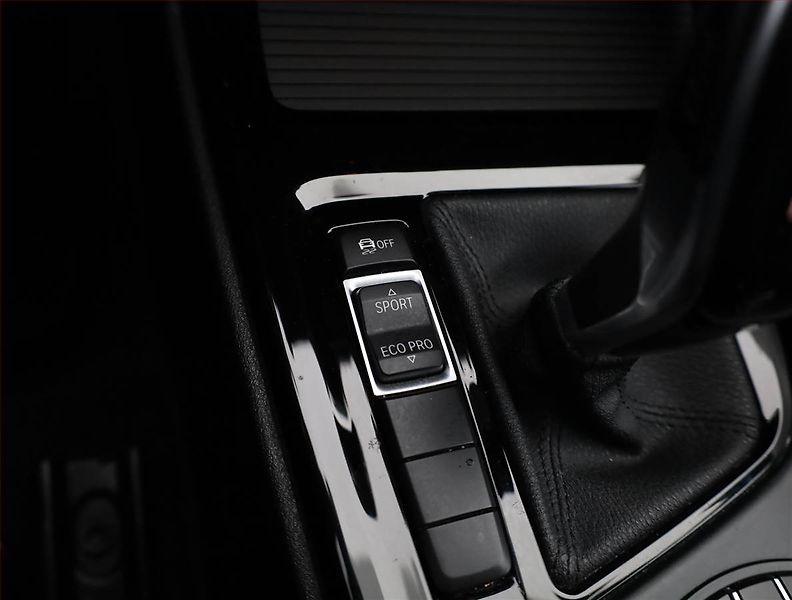 BMW X1 (2019) sDrive18i, Automat, Serv.kniha - fotka 12 z 20