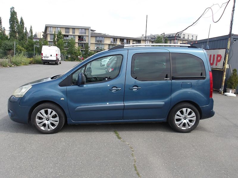 Peugeot Partner Tepee 1,6HDi MULTISPACE(2xšoupačky) - fotka 11 z 33