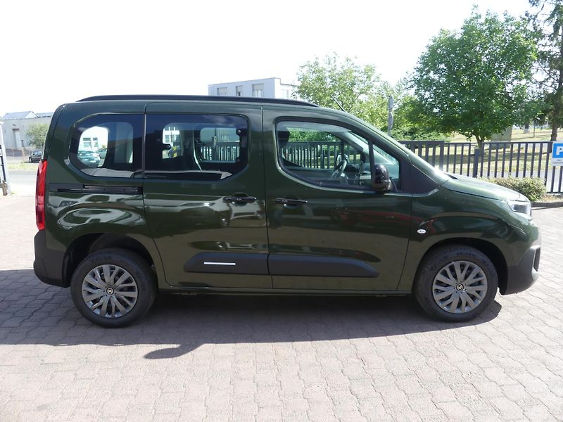 Citroën Berlingo (2026) PLUS PROFI Diesel 100k Manual - fotka 4 z 20