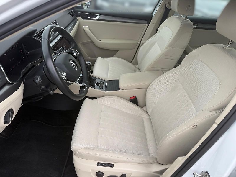 Škoda Superb (2022) COMBI 2.0TDI 110kW DSG DPH - fotka 7 z 11