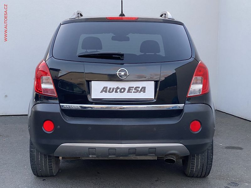 Opel Antara (2012) 2.4 4x4, Cosmo, bixen, +ALU - fotka 5 z 15