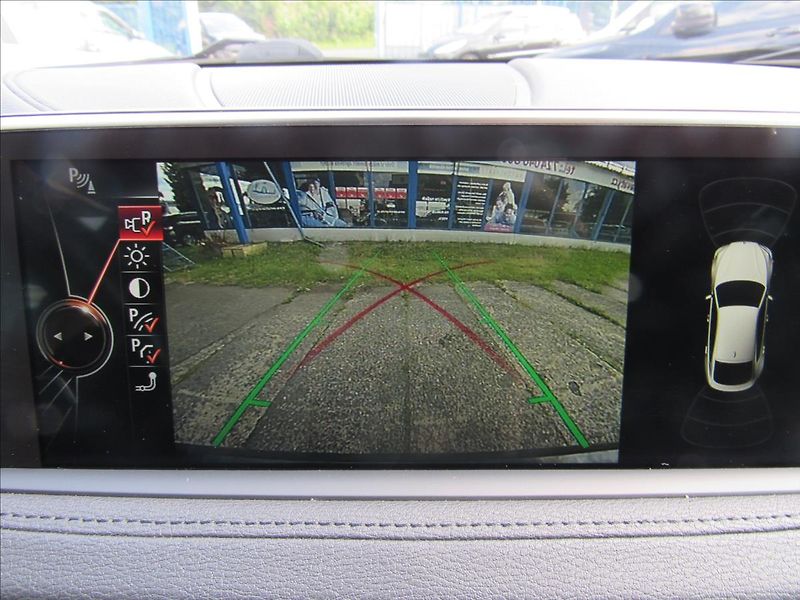 BMW X6 3,0 d xDrive30d 190kW - fotka 18 z 33