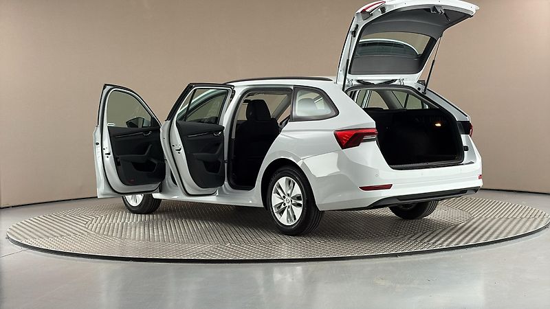 Škoda Octavia 1.0 TSI E-Tec DSG Ambition Com - fotka 7 z 23
