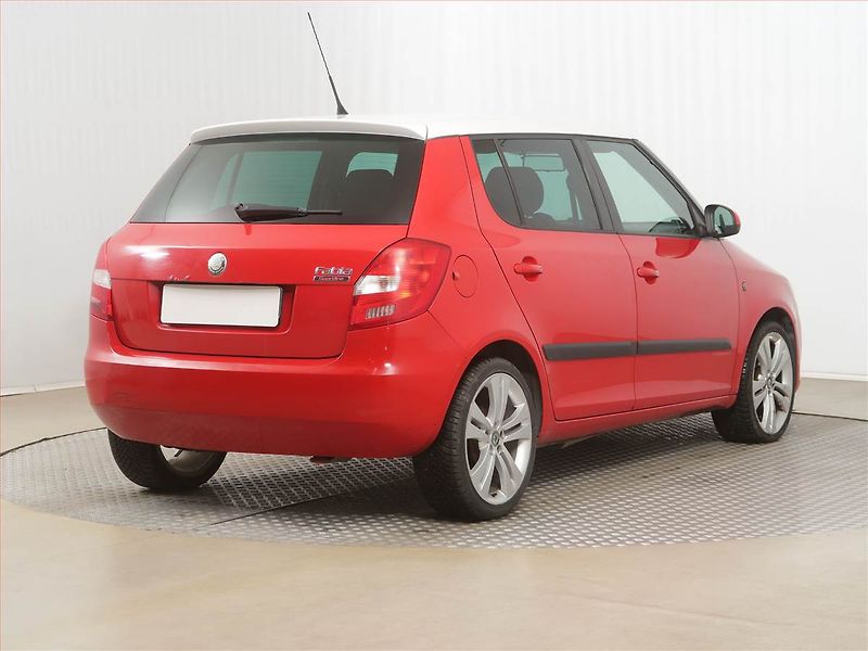 Škoda Fabia (2010) Sportline 1.6 TDI, jezdí dobře - fotka 5 z 14
