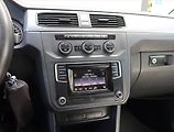 Volkswagen Caddy (2019) 1.4 TSI, 5Míst, ČR, 1Maj - náhled 12
