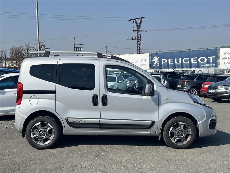 Fiat Qubo 1,3 MultiJet  TREKKING - fotka 4 z 22