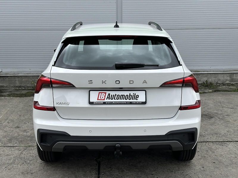 Škoda Kamiq 1.0TSi 116PS KAMERA+PDC P/Z Sm - fotka 5 z 42
