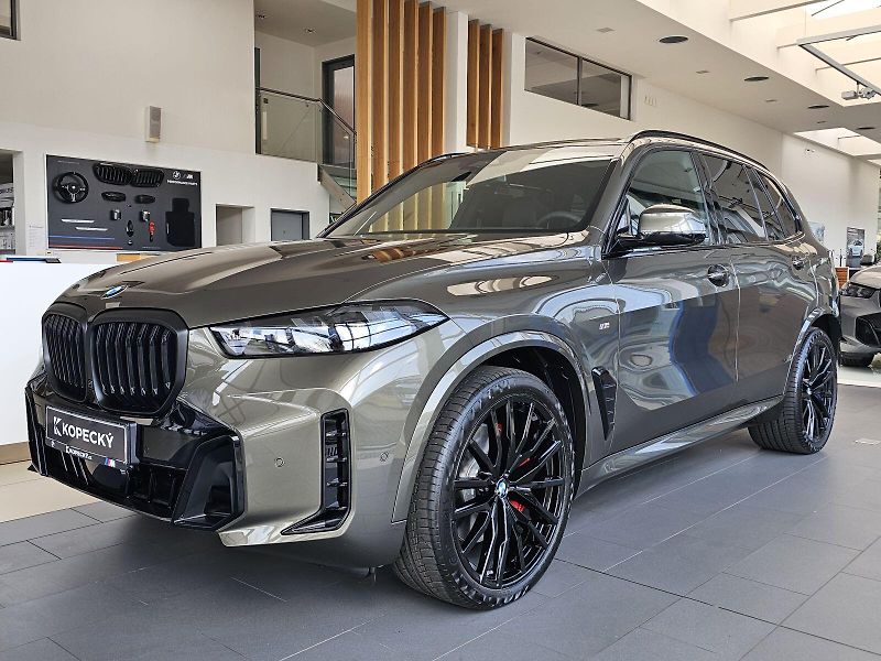 BMW X5 xDrive40d - fotografie inzerátu