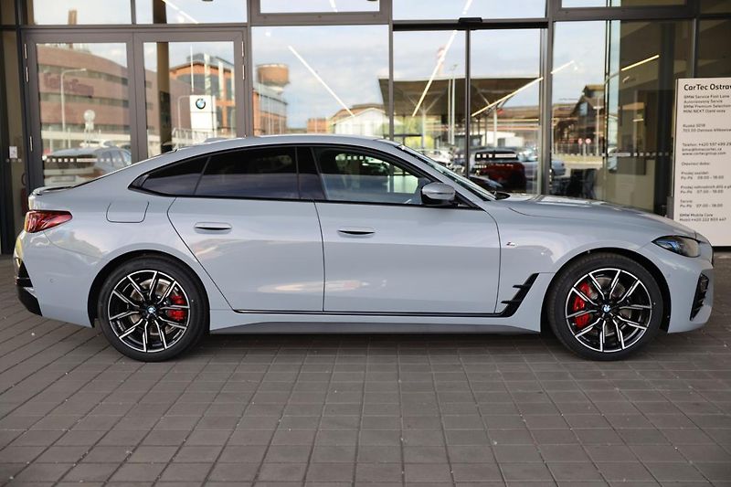 BMW Řada 4 420d xDrive Gran Coupe - fotka 4 z 17