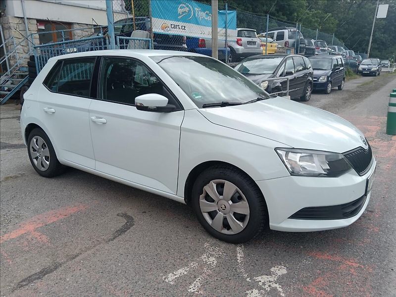 Škoda Fabia 1,2 TSi  Cool edition - fotka 14 z 21