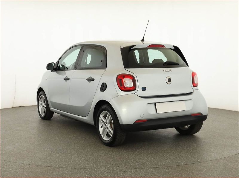 Smart Forfour (2020) EQ, SoH 92%, Automat - fotka 4 z 20