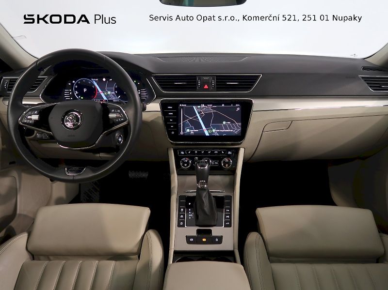 Škoda Superb (2022) LAURIN&KLEMENT 2.0TSI 140KW DS - fotka 5 z 49