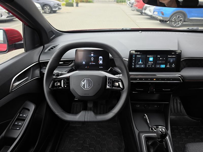 MG MG3 (2025) 1,5i 85kW - fotka 12 z 16