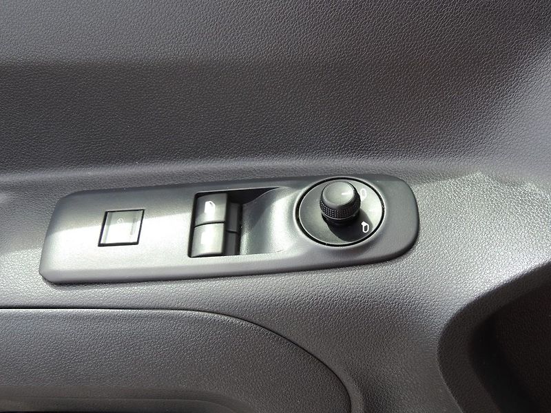 Fiat Dobló cargo (2023) 1.5HDi,L2,ČR,1.majitel - fotka 20 z 28