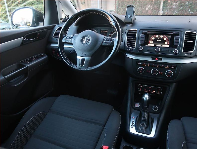 Volkswagen Sharan (2015) 2.0 TDI, Automat, 7 míst, Navi - fotka 7 z 29