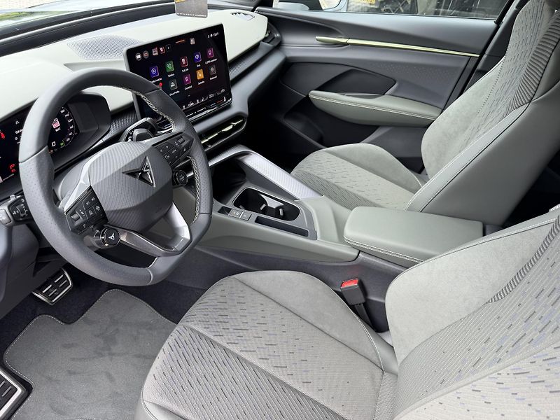 Cupra Terramar (2026) 2.0TSI 150kW 4WD TRIBE R20 CZ! - fotka 19 z 39