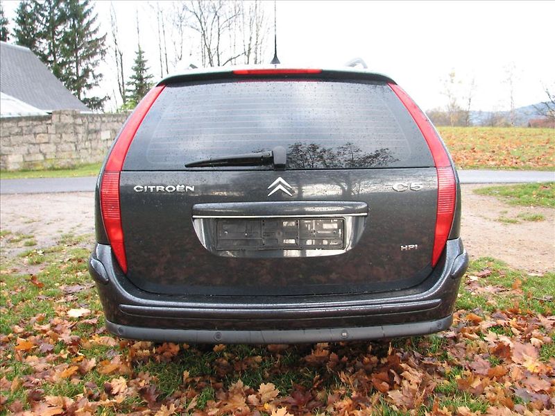 Citroën C5 2,0 16V HPI Xenony,Kůže  Exclu - fotka 12 z 54